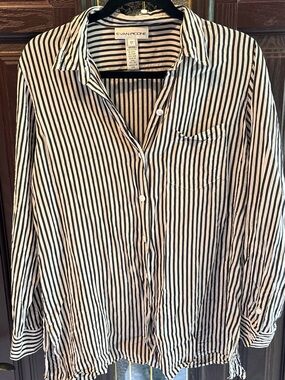 Evan Picone Vintage Black and White Striped 100% Silk Blouse